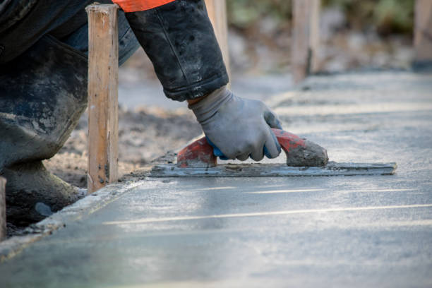 Best Concrete Driveway Installation in North Industry, OH